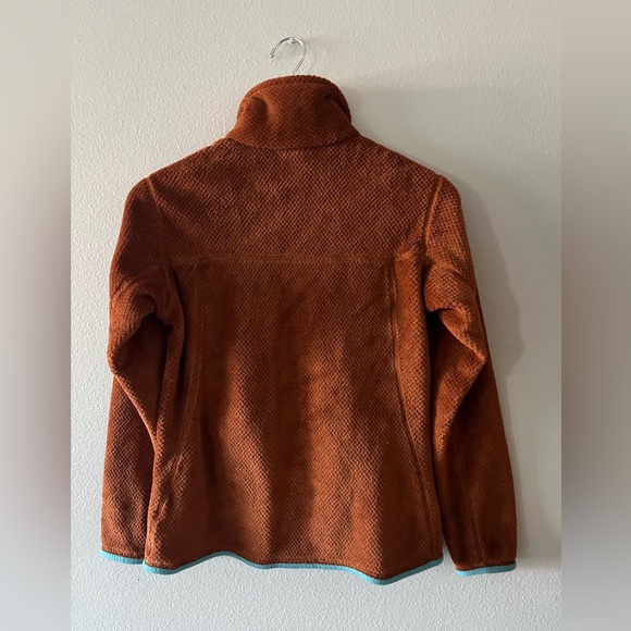 SOLD Patagonia Women’s Pullover Small - Picture 2 of 10